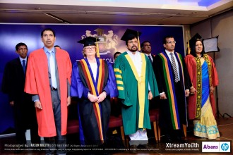 From left to right: Dr. Priyantha Padmasiri (Chairman of Thames College, Sri Lanka), Mrs. Angela Hagenow (Academic Director, CTH UK),  Mr. Mohan Lal Grero (State Minister of Higher Education, Sri Lanka), Mr. Chinthana Vithanage (Managing Director) and Ms. Sanju Dissanayake (CEO and Head of Academics) 